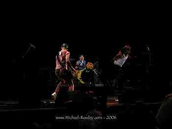 2006-08-12 RHCP Concert - Rachelle, Derek, Michael