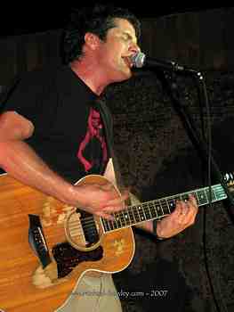 2007-09-21 Matt Nathanson - Velour Concert