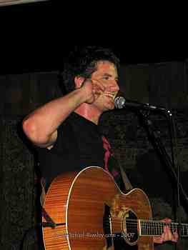 2007-09-21 Matt Nathanson - Velour Concert