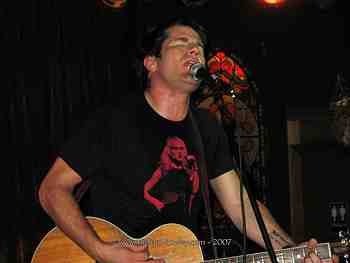2007-09-21 Matt Nathanson - Velour Concert