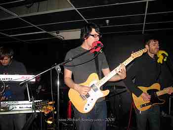 Viaduct Show - Lonely Forest, Colonies, Fashion, and Don't Tell Sophie