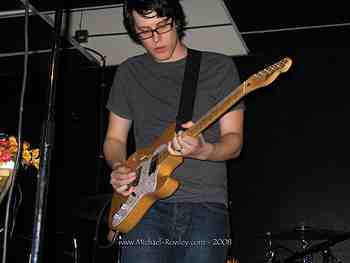 Viaduct Show - Lonely Forest, Colonies, Fashion, and Don't Tell Sophie