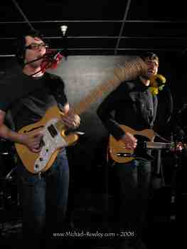 Viaduct Show - Lonely Forest, Colonies, Fashion, and Don't Tell Sophie