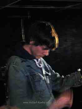 Viaduct Show - Lonely Forest, Colonies, Fashion, and Don't Tell Sophie