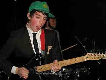 Viaduct Show - Lonely Forest, Colonies, Fashion, and Don't Tell Sophie